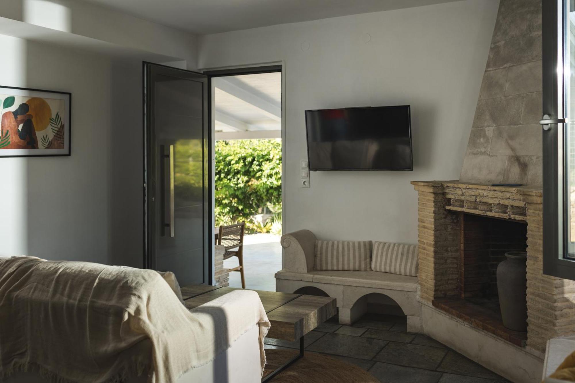 Binios Villa - Private Pool, Walking Distance From The Beach Vasilikí Extérieur photo