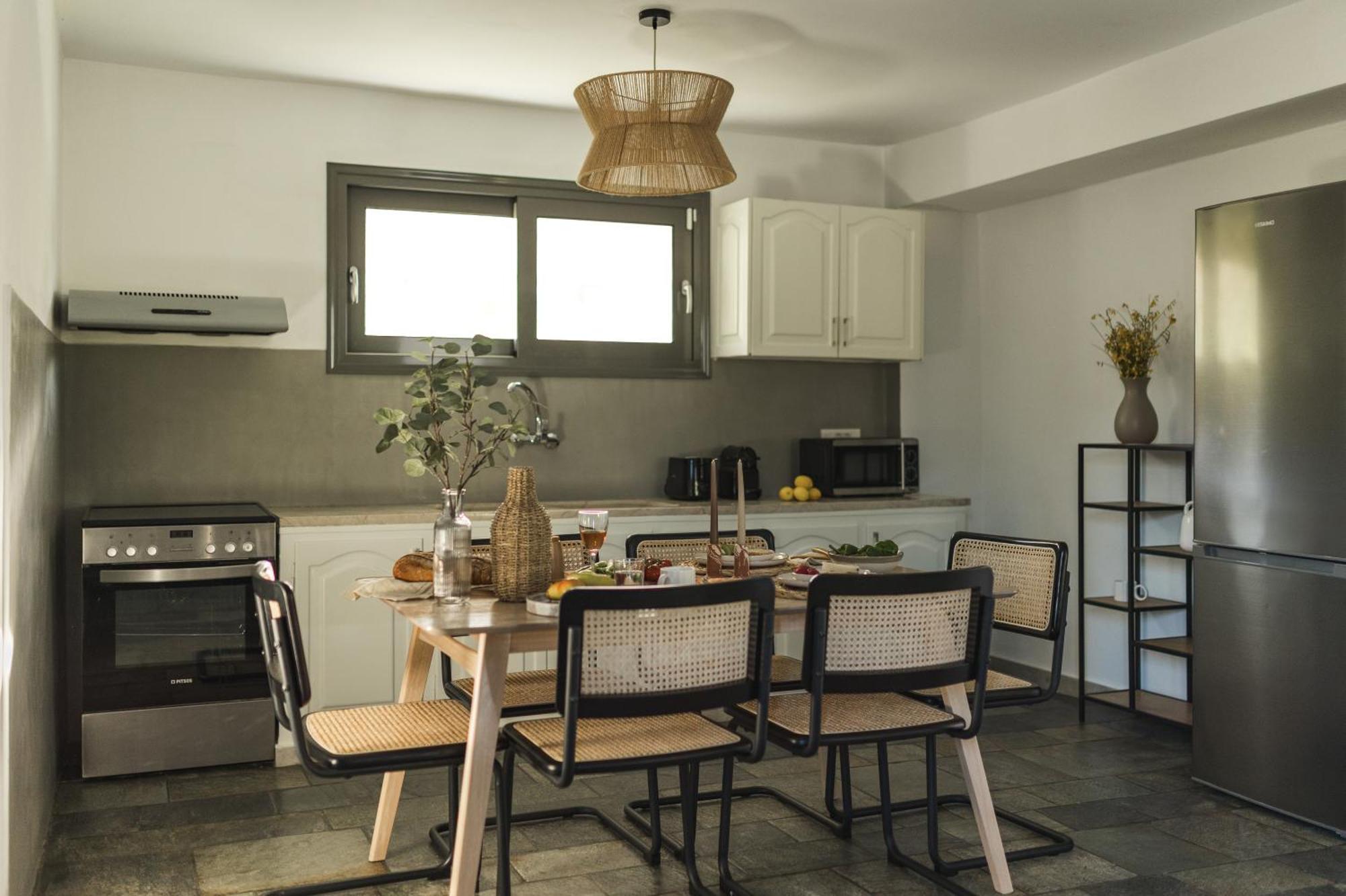Binios Villa - Private Pool, Walking Distance From The Beach Vasilikí Extérieur photo